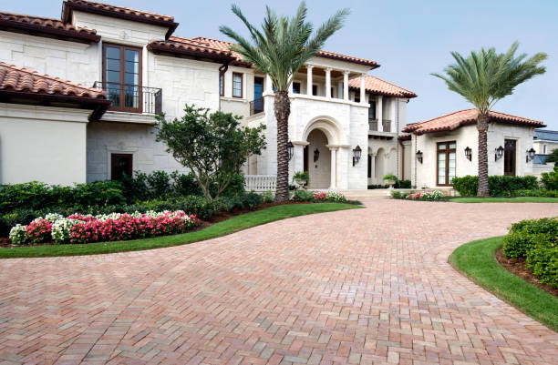 Best Local Driveway Pavers  in Crooked River Ranch, OR